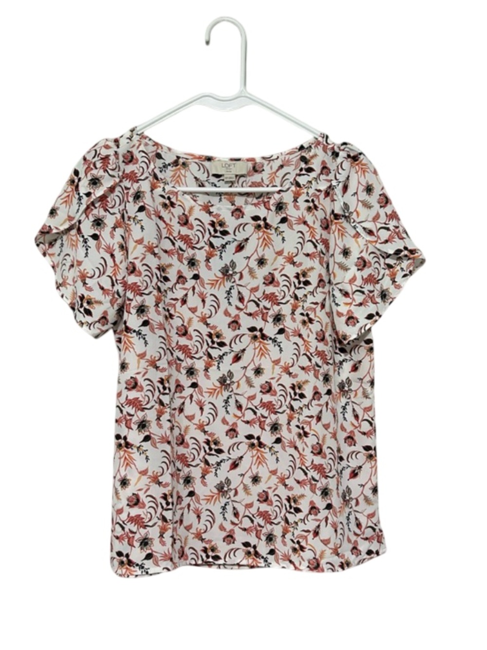 LOFT NWT White Floral Print Blouse Size XS